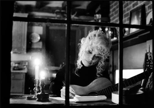 Dolly Parton, Writing, Tennessee, 2000