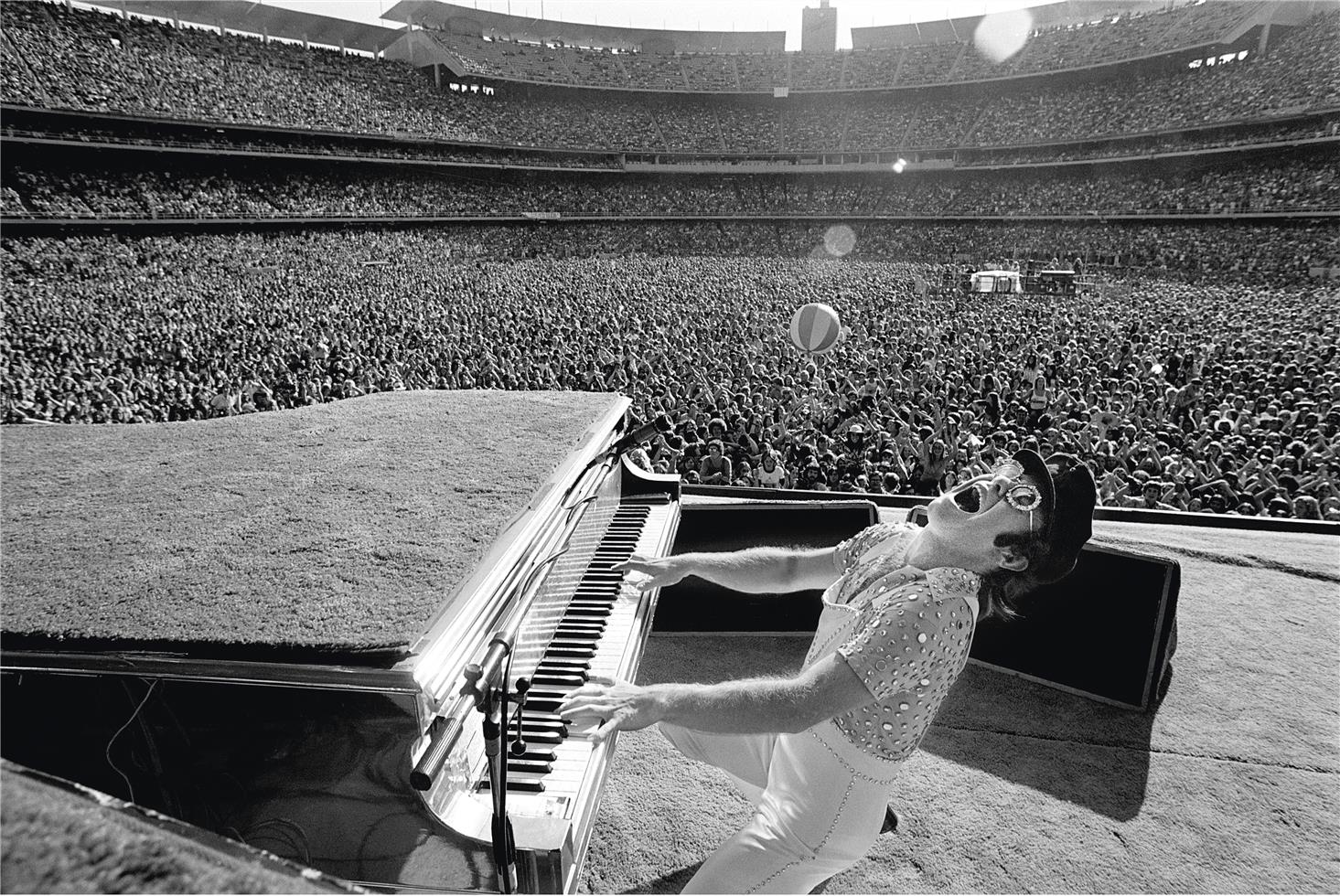 Elton John, Beachball, Dodger Stadium, Los Angeles, CA, 1975